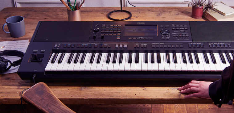 Yamaha PSR-SX700 и PSR-SX900