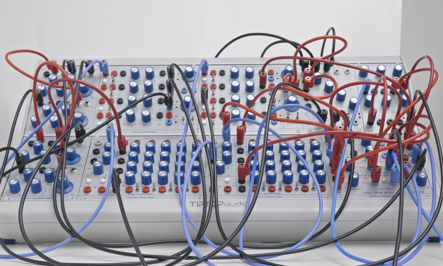 Классические синтезаторные модули Buchla 200 серии приходят в Eurorack