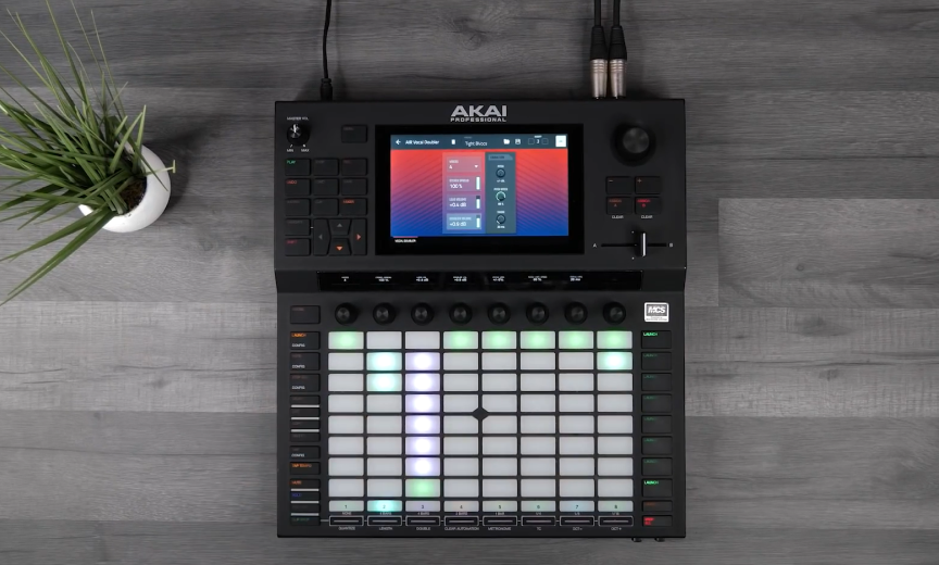 Вышла свежая прошивка для Akai Force